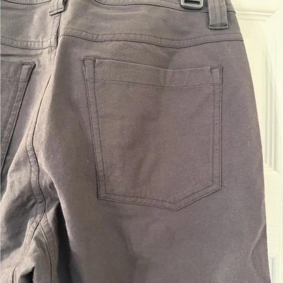 Arc'teryx Men's Black Pants — Size 30 Waist - Picture 9 of 11